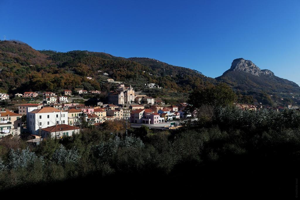 Locanda Piemontese Calice Ligure Exterior foto